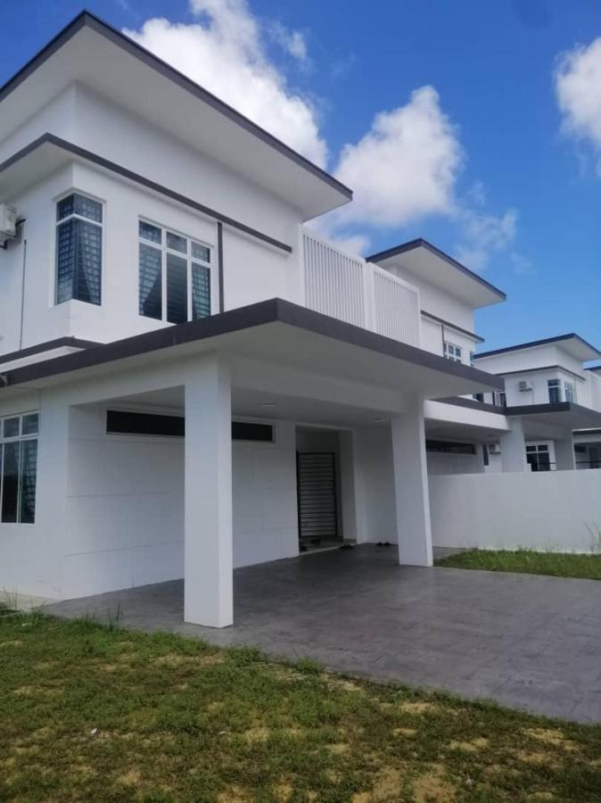 Johor Desaru Beach Bungalow Villas Kangkar Chemaran Exterior foto