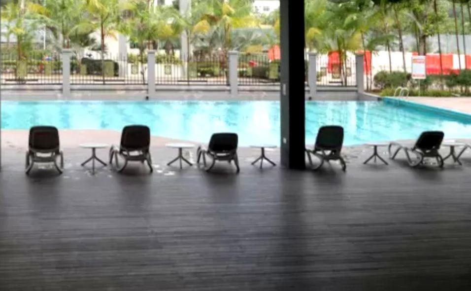 Johor Desaru Beach Bungalow Villas Kangkar Chemaran Exterior foto